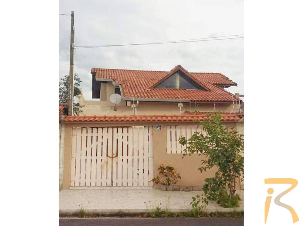 Casa para venda em Peruíbe
