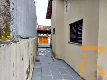 Casa no bairro Maria Helena Novaes, Lado Linha