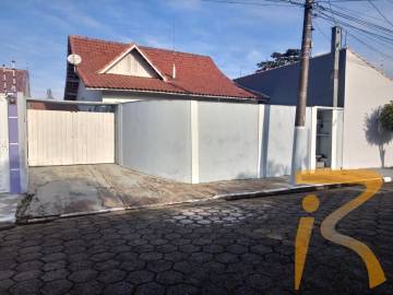 Casa no bairro Belmira Novaes, Lado Praia