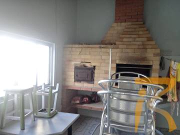 Casa no bairro Belmira Novaes, Lado Praia